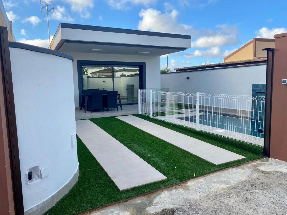 הוילה קוניל דה לה פרונטרה Loft Deluxe Raquel מראה חיצוני תמונה
