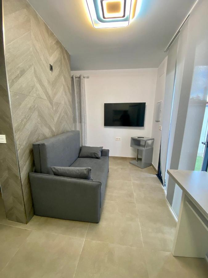 הוילה קוניל דה לה פרונטרה Loft Deluxe Raquel מראה חיצוני תמונה